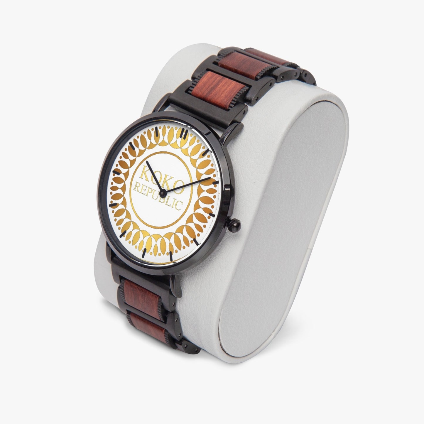 kokorepublic 731. New wooden Strap Quartz Watch - With Indicators