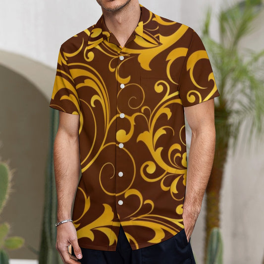 A short sleeved shirt