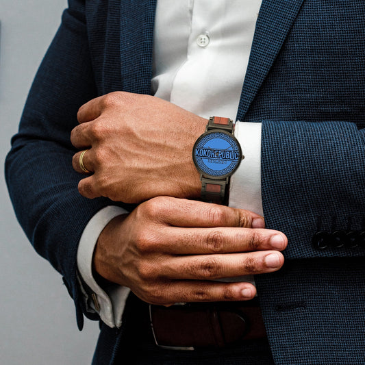 738. New wooden Strap Quartz Watch